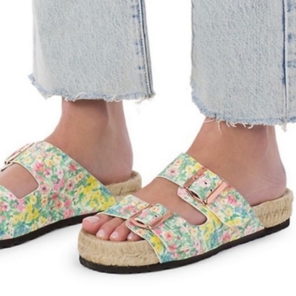 LoveShackFancy Shoes - NIB LoveShackFancy x Manebi "Nordic" Cottagecore Sandals Size 9